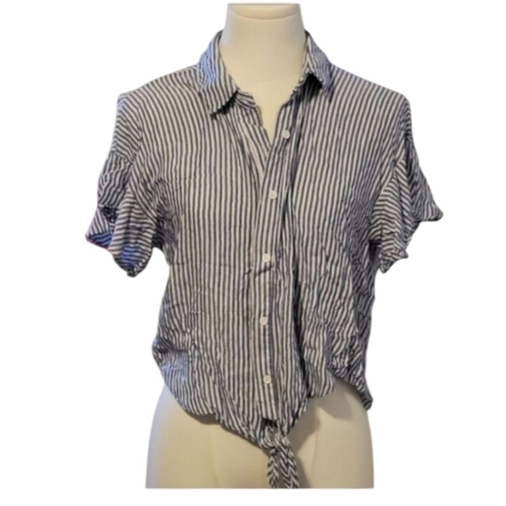 Mossimo Lightweight Blue White Striped Tie Front Button Down Shirt Size Small